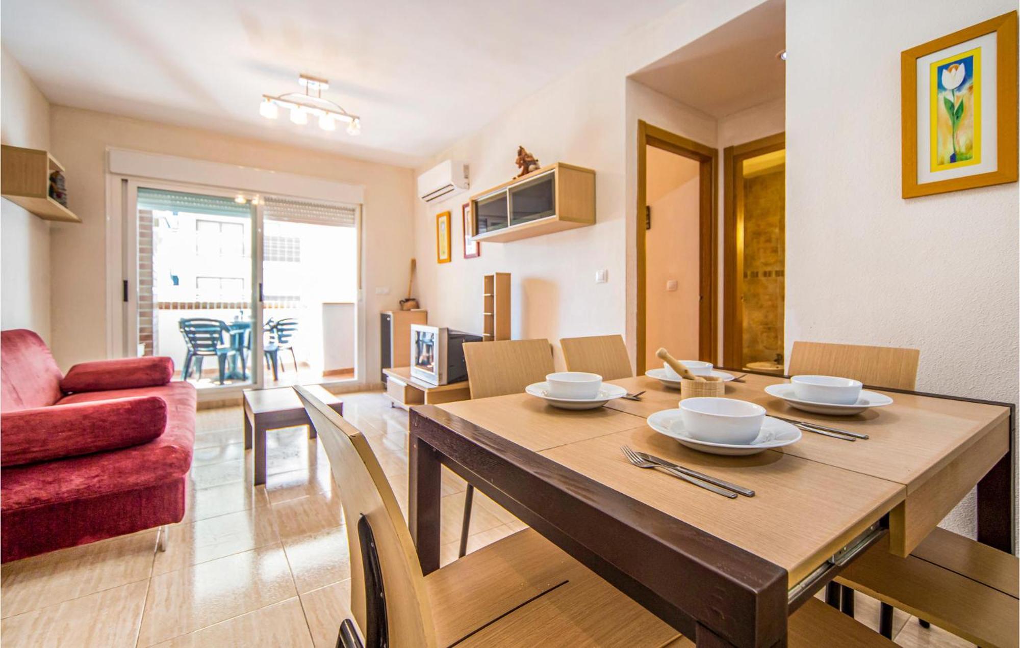 2 Bedroom Lovely Apartment In Оропеса-дель-Мар Экстерьер фото